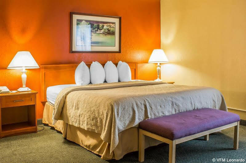 Quality Inn Newton At I-80 Dış mekan fotoğraf