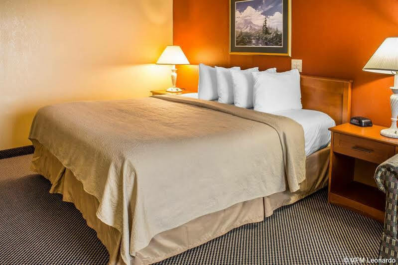 Quality Inn Newton At I-80 Dış mekan fotoğraf